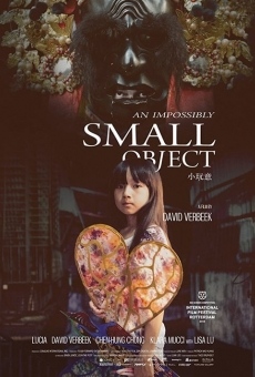 Película: An Impossibly Small Object