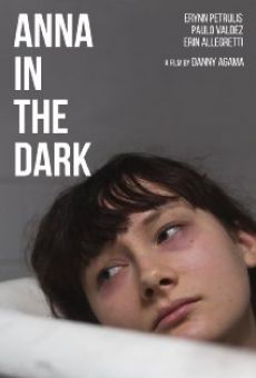 Película: Anna in the Dark