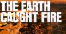 The Day the Earth Caught Fire film complet