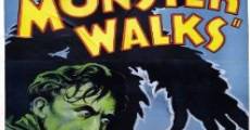 The Monster Walks film complet