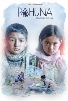 Película: Pahuna: The Little Visitors
