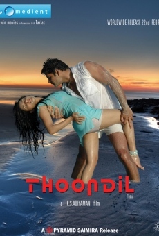 Película: Thoondil