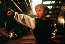 Escena de 3 ninjas en el parque de atracciones