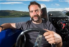 Escena de Adicto a los motores