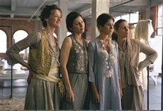 Escena de Amigos con dinero