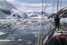 Escena de Antártida, desafío polar