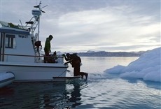 Escena de Bajo el delgado hielo