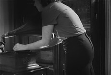 Escena de Blackie, una vida en blanco y negro