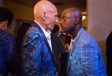 Escena de Blunt Talk