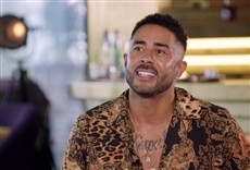 Escena de Celebrity Ex in the City