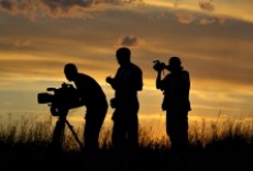 Televisión Centroamérica y México - La lucha por la vida, le fe y la familia