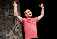 Escena de Chris Gethard: suicidio y carrera