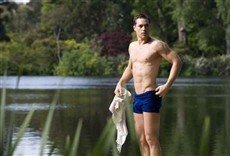 Escena de Christopher y su gente