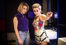 Escena de Powder Room