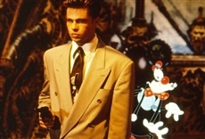 Escena de Una rubia entre dos mundos