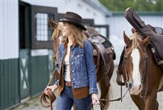 Escena de Country at Heart