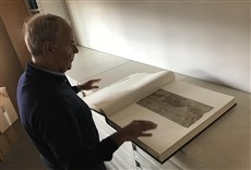 Escena de Decodificando a Da Vinci