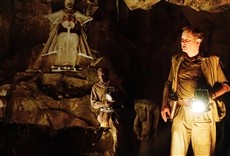 Escena de El exorcista: El comienzo. La versión prohibida