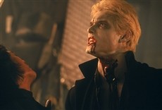 Escena de Drácula 2: Resurrección