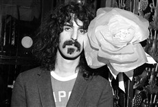 Escena de Eat That Question: Frank Zappa in His Own Words