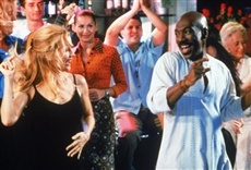 Escena de Es... el gurú, una incontrolable tentación