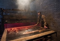 Escena de The Last Vermeer