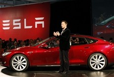 Escena de Elon Musk: El verdadero Iron Man