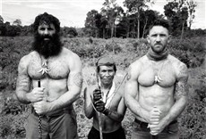 Escena de Entre nativos