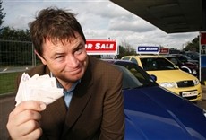 Escena de Experto en carros