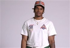 Escena de Fake Famous: influencia y fama en la era digital