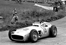 Escena de Fangio, viaje a la memoria