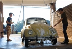 Escena de Footloose: Todos a bailar