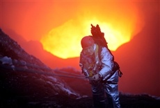 Escena de Geoff Mackley: sin miedo al peligro