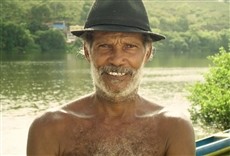 Escena de Gloria Estefan: Sangre yoruba