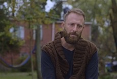 Escena de Historias de adopción. Familia para armar