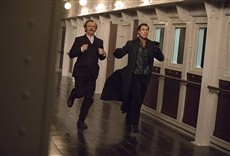 Escena de Holmes & Watson