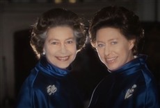 Escena de Isabel II y Margarita: amor y lealtad