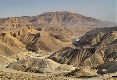 Escena de KV63, hallazgo en el Valle de los Reyes