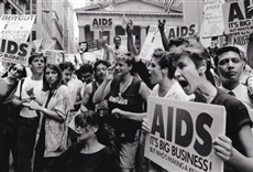 Escena de Larry Kramer: en el amor y la ira