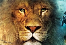 Escena de Las crónicas de Narnia: el león, la bruja y el ropero