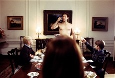 Escena de La gran caída de Igby