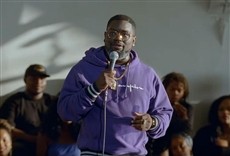 Escena de Lil Rel Howery: En vivo desde Crenshaw