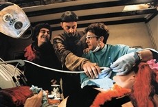 Película Los visitantes regresan por el túnel del tiempo