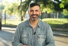 Escena de Los favoritos de Juan Manuel Herrera en Bs. As.