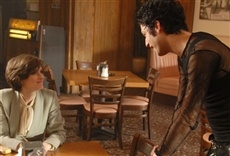 Escena de Los confidentes