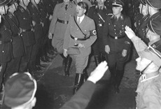 Escena de Los secretos de Hitler