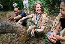 Escena de Love & Bananas