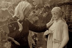 Escena de Marianne & Leonard: Words of Love