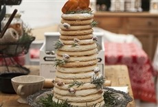 Escena de Mesas para celebrar. Navidad