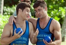 Escena de Mike and Dave: los buscanovios